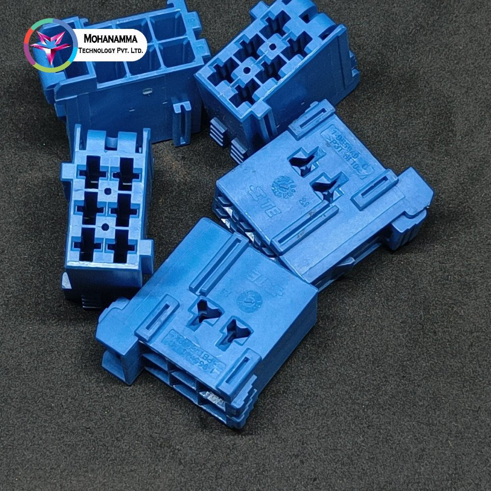 1-965640-1 Female TE Automotive connector