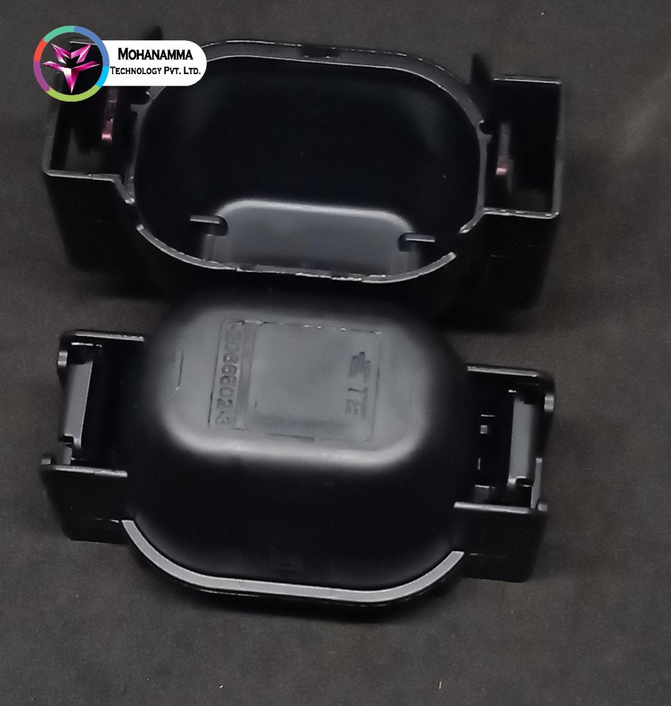 2066502 TE Connectivity Automotive Connectors COVER