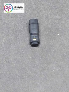 522660211 Male Automotive connectors