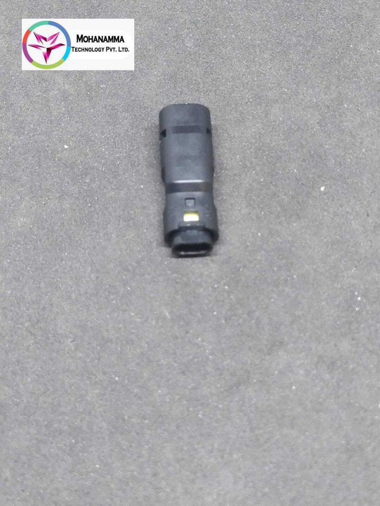 522660211 Male Automotive connectors