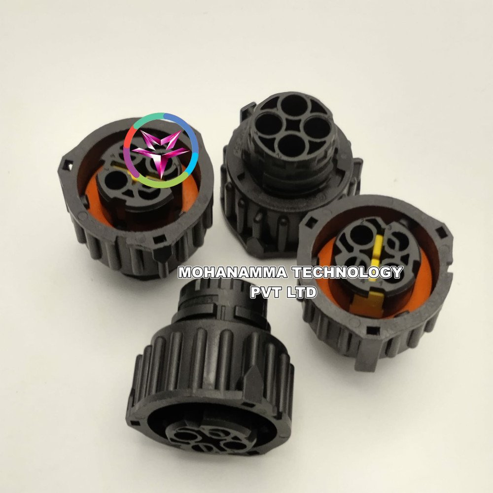 TE Connectivity / AMP 1-1813099-1