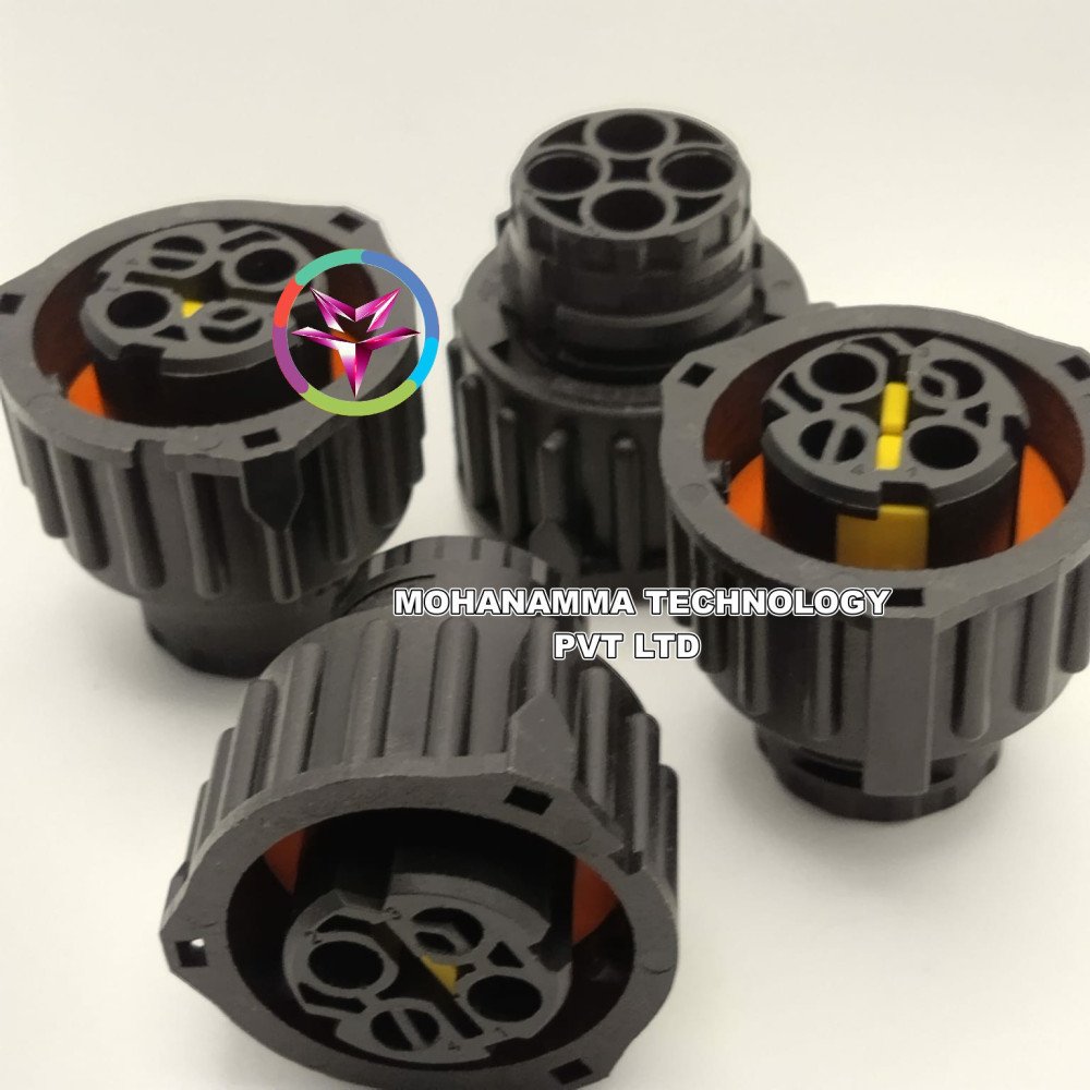 TE Connectivity / AMP 1-1813099-1