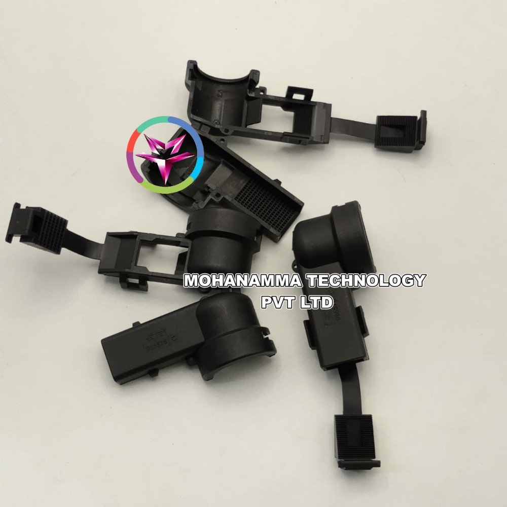 TE Connectivity / AMP 965576-1