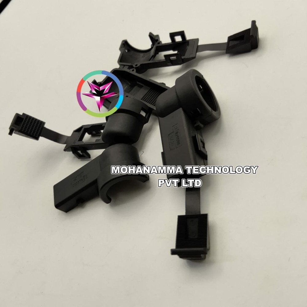 TE Connectivity / AMP 965576-1