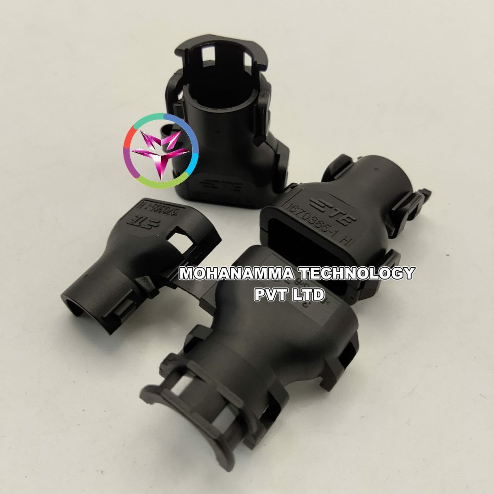 TE Connectivity / AMP 1670365-1