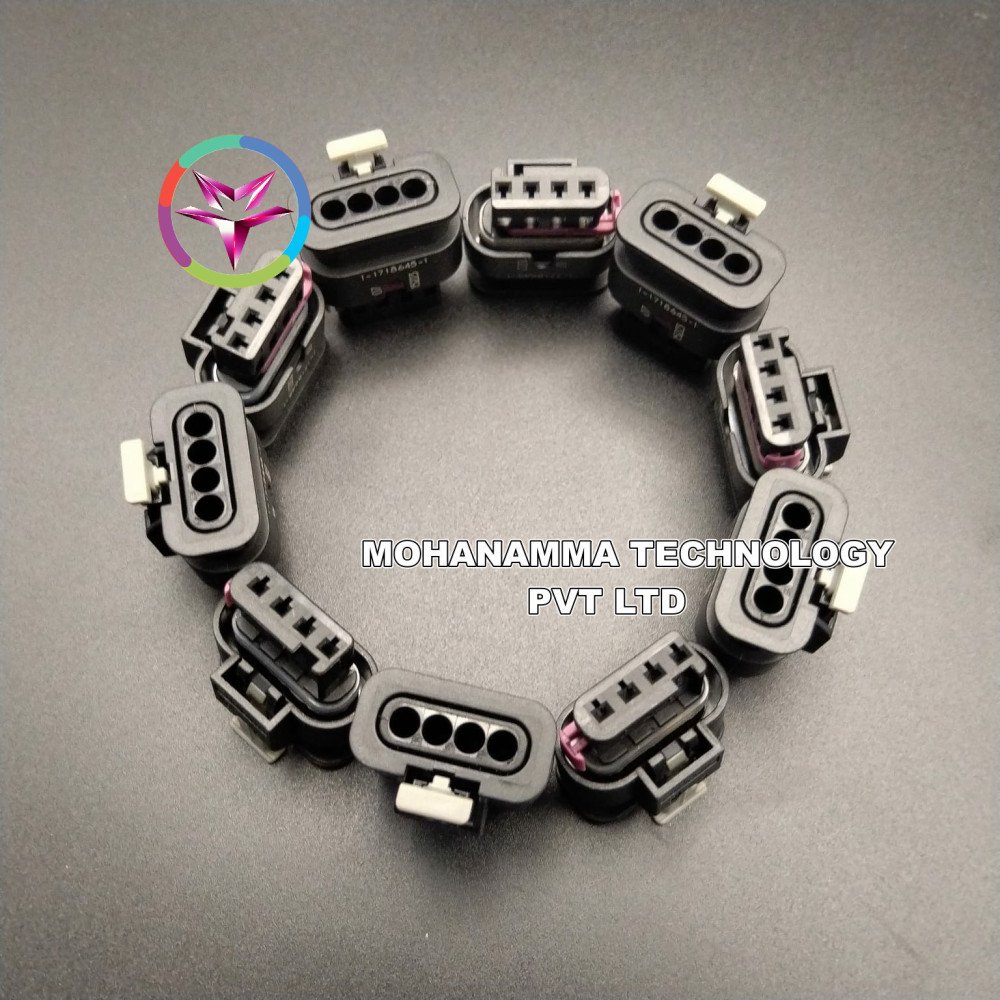 TE Connectivity / AMP 1-1718645-1