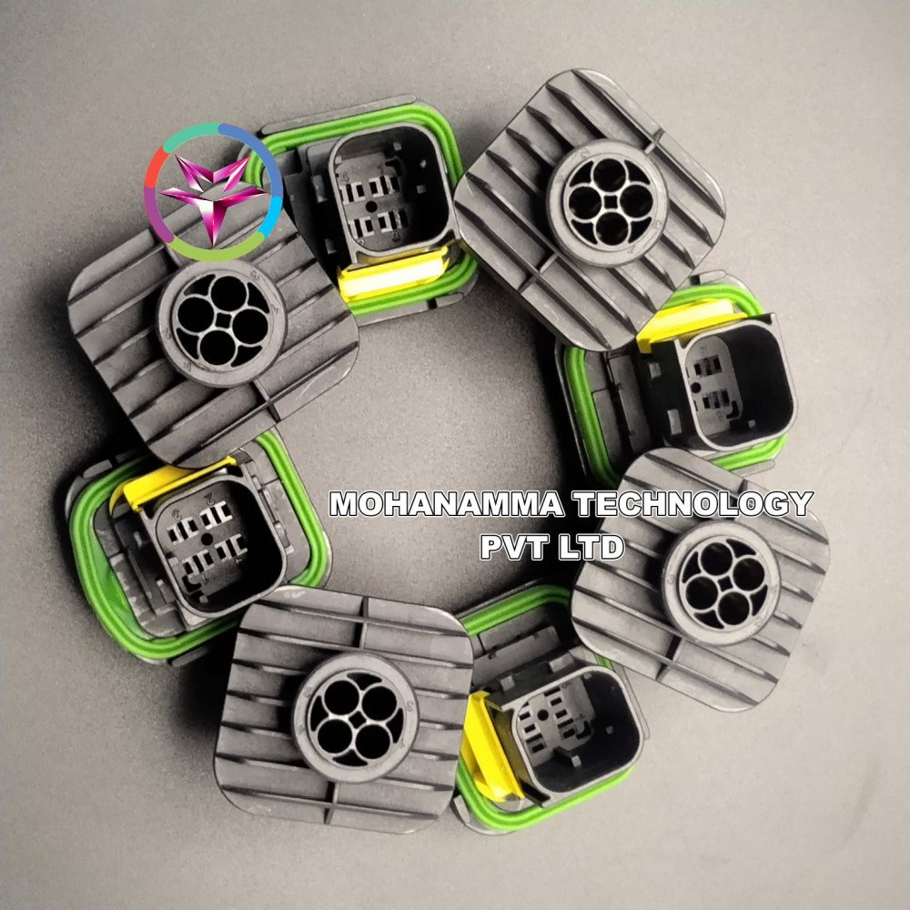 TE Connectivity 1-1703808-1