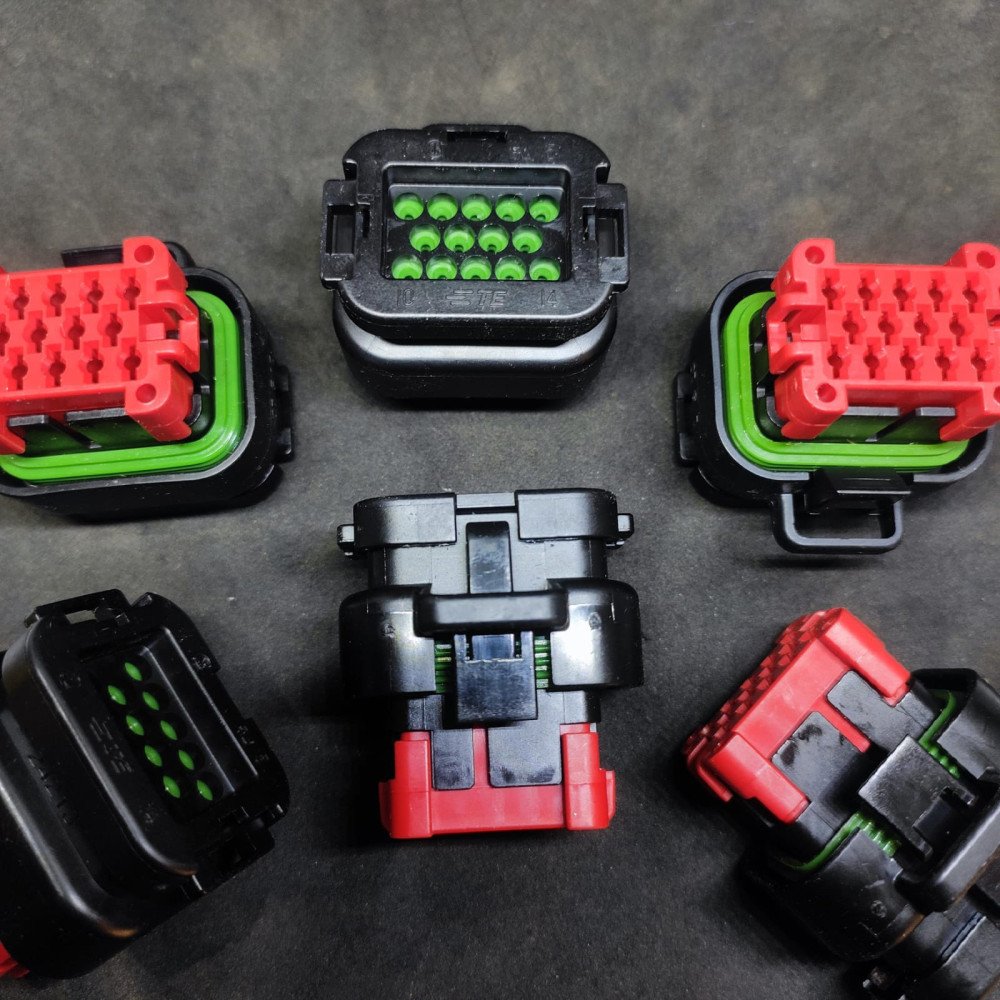 776273-1 14 Position Housing