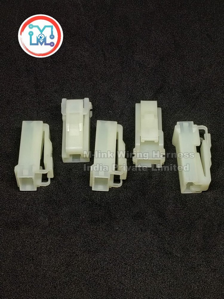 MG610658