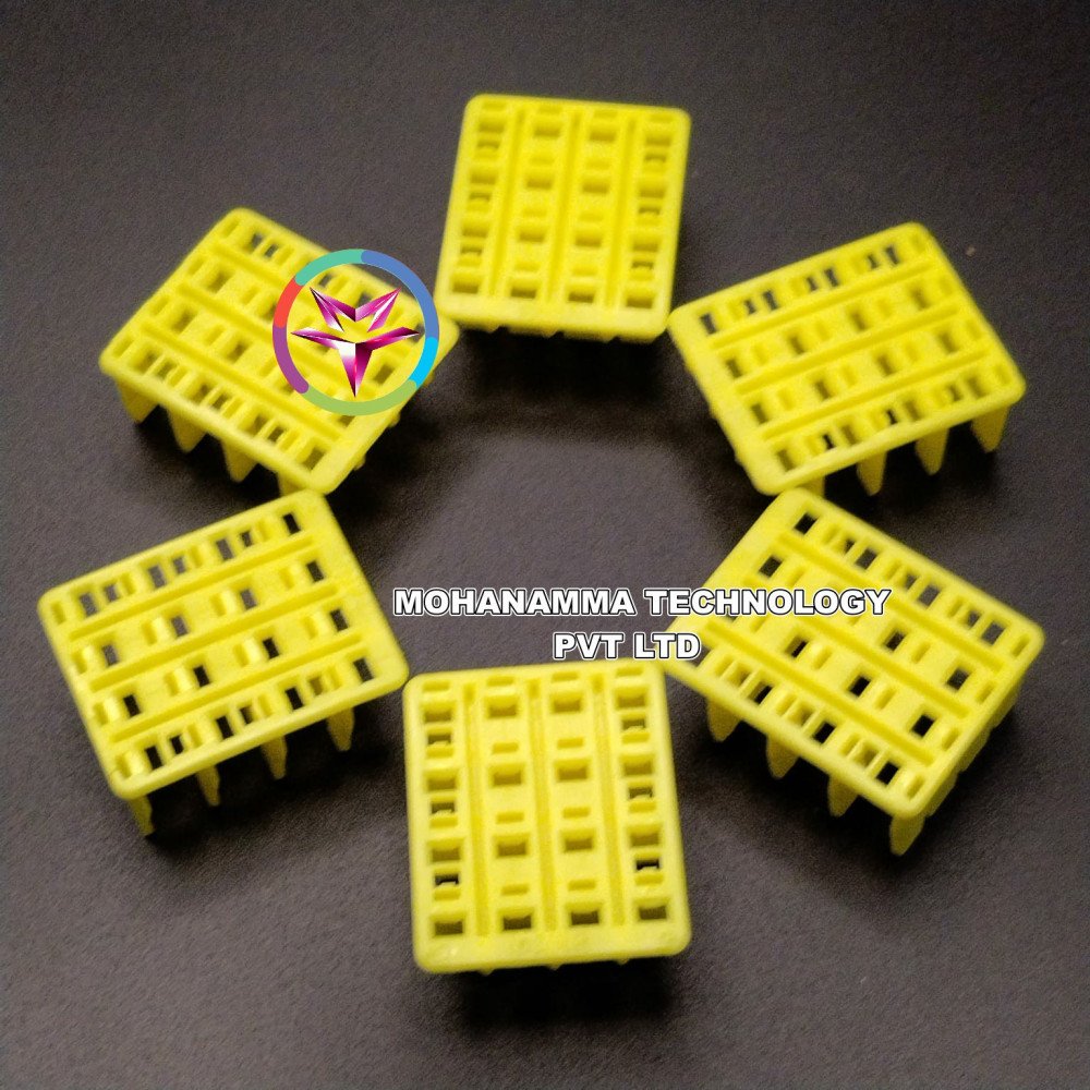 TE Connectivity / AMP 368049-1
