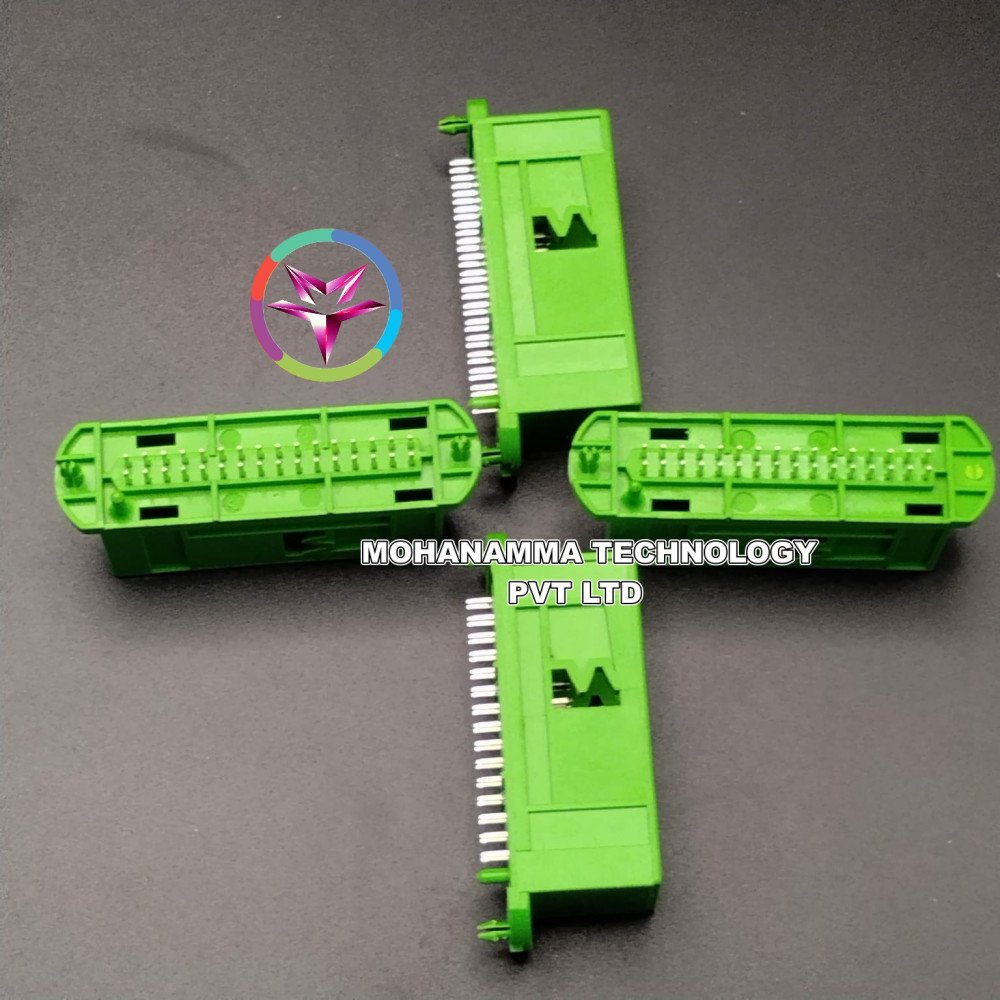 TE Connectivity / AMP 2137614-1
