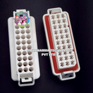 Automotive Electrical 30pin ECU Control Plug 10650830