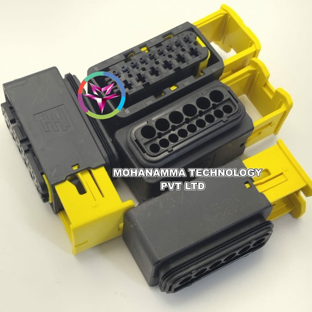 TE Connectivity / AMP 1-1563878-1