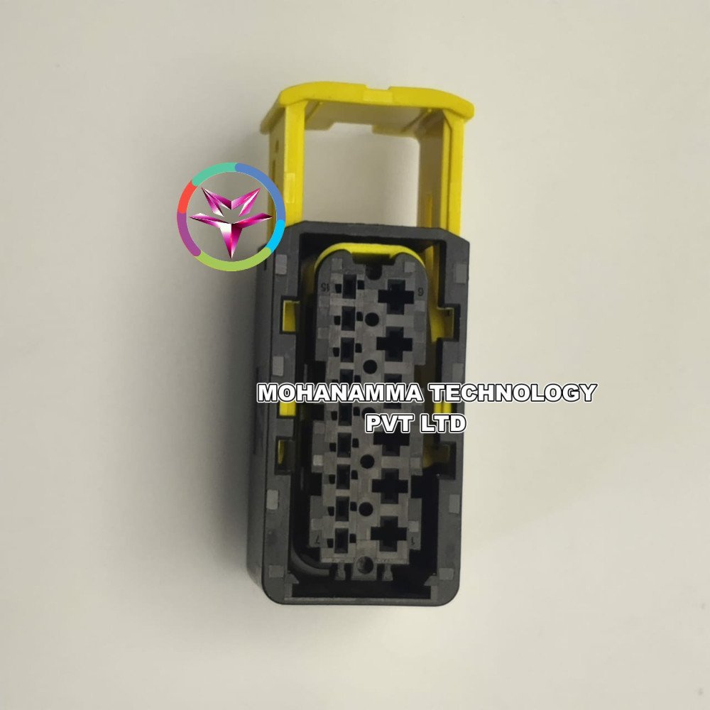 TE Connectivity / AMP 1-1563878-1