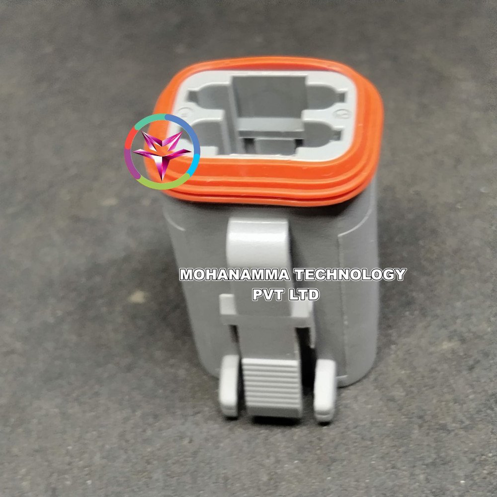 TE Connectivity / DEUTSCH DT06-4S